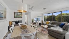 Unit Opposite Beach!, Woorim
